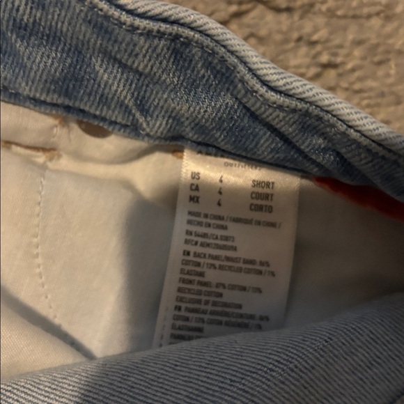 American Eagle Outfitters Light Blue Boyfriend Jeans - Picture 2 of 5